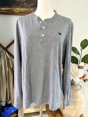 Men's Gray Long-Sleeve Henley with Embroidered Bird